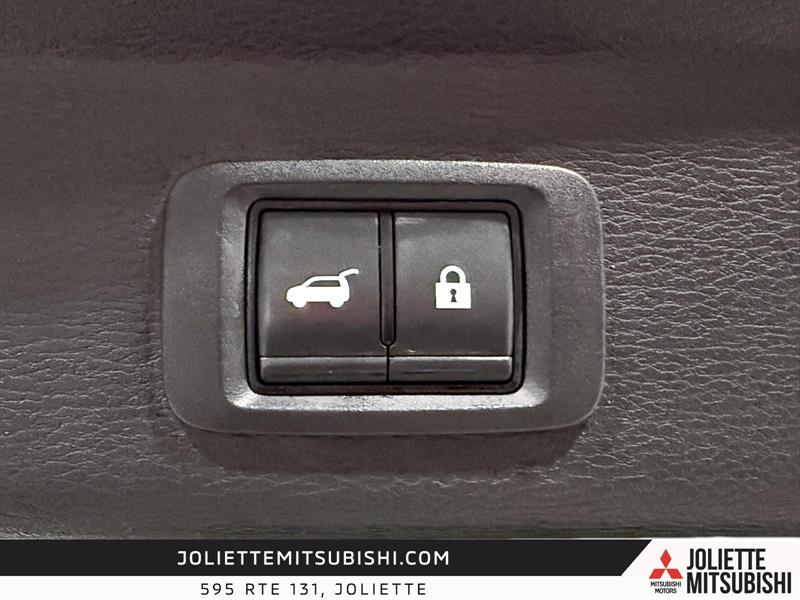 mitsubishi Outlander 2023 - 32