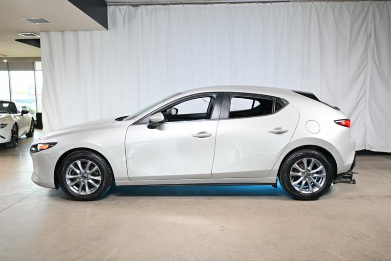 mazda Mazda3 Sport 2022 - 9