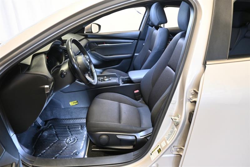 mazda Mazda3 Sport 2022 - 16