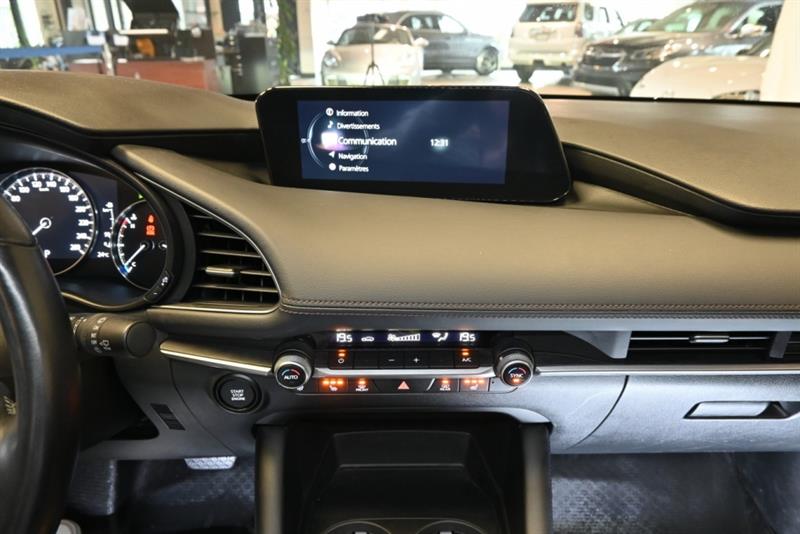 mazda Mazda3 Sport 2022 - 23