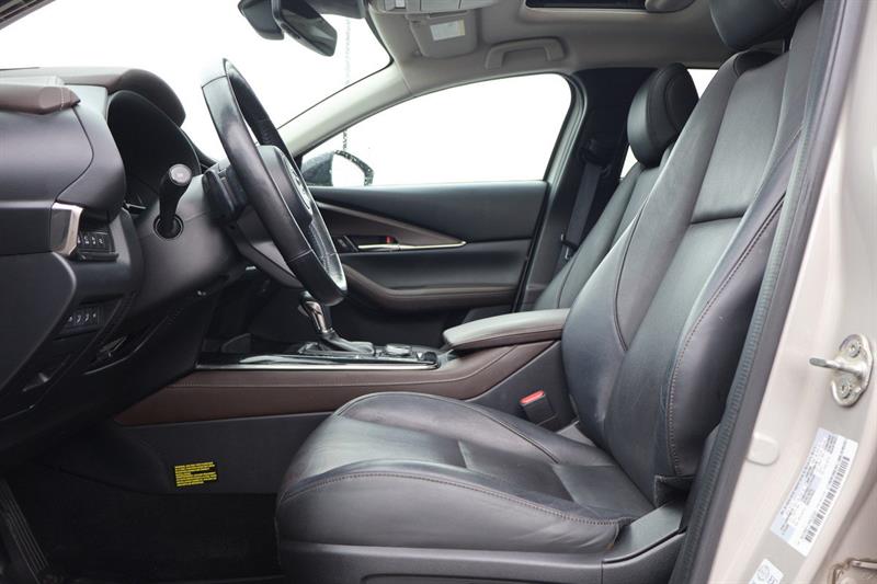 mazda CX-30 2023 - 11