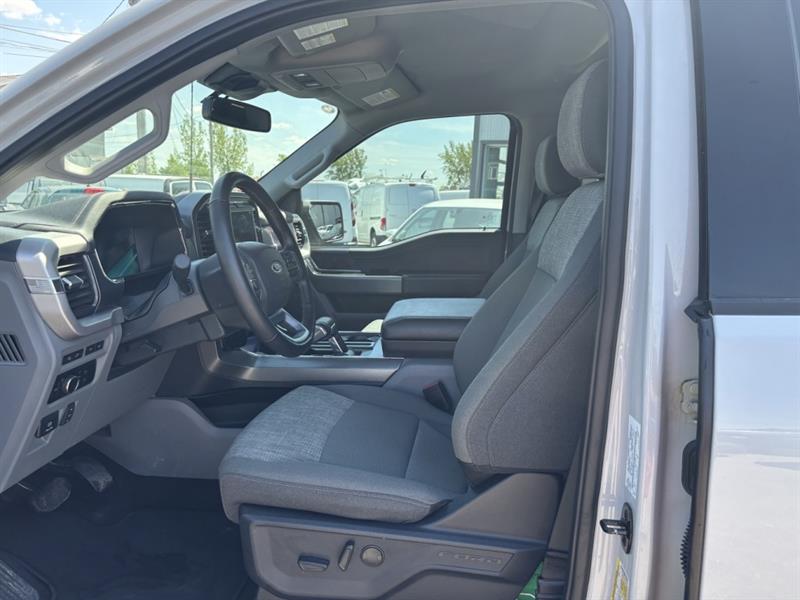 ford F-150 Lightning 2023 - 28