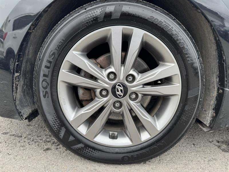 hyundai Elantra 2017 - 2