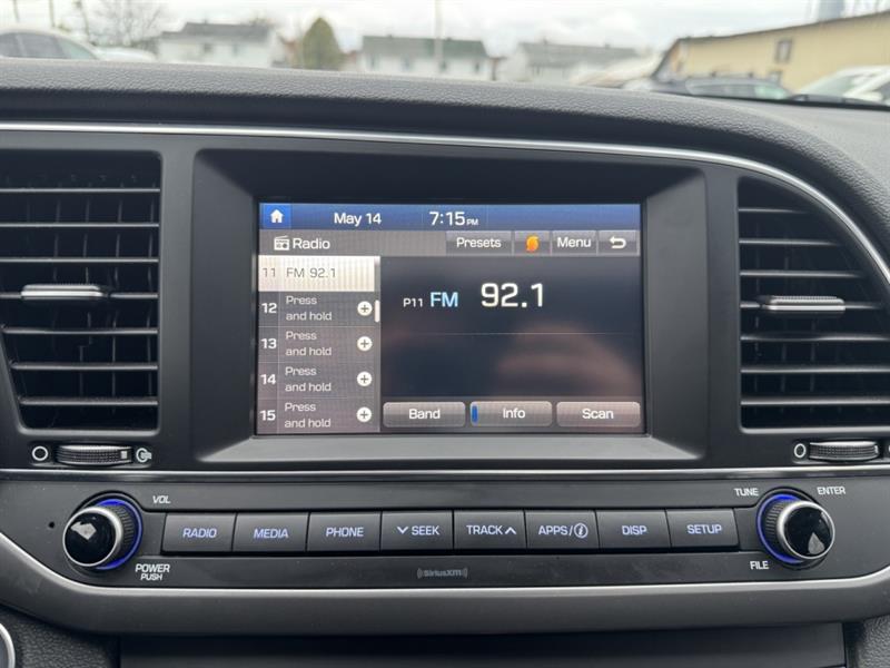 hyundai Elantra 2018 - 16