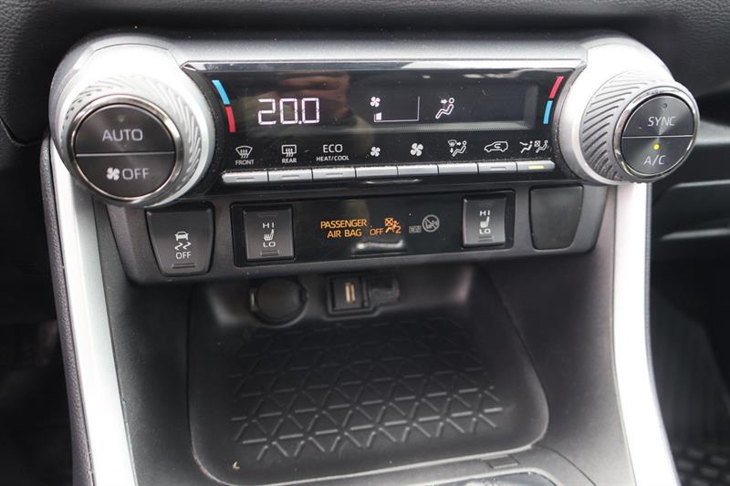 toyota RAV4 2022 - 16