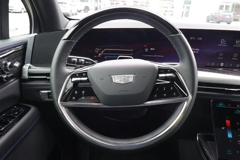 cadillac Escalade IQ 2026 - 13