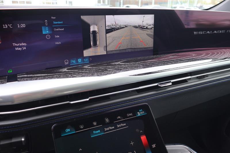 cadillac Escalade IQ 2026 - 18