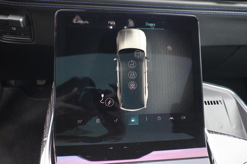 cadillac Escalade IQ 2026 - 19