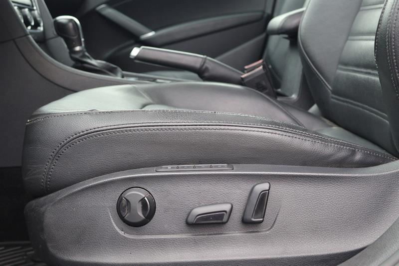 volkswagen Passat 2017 - 13
