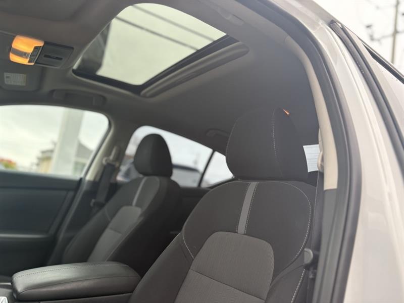 nissan Sentra 2023 - 10