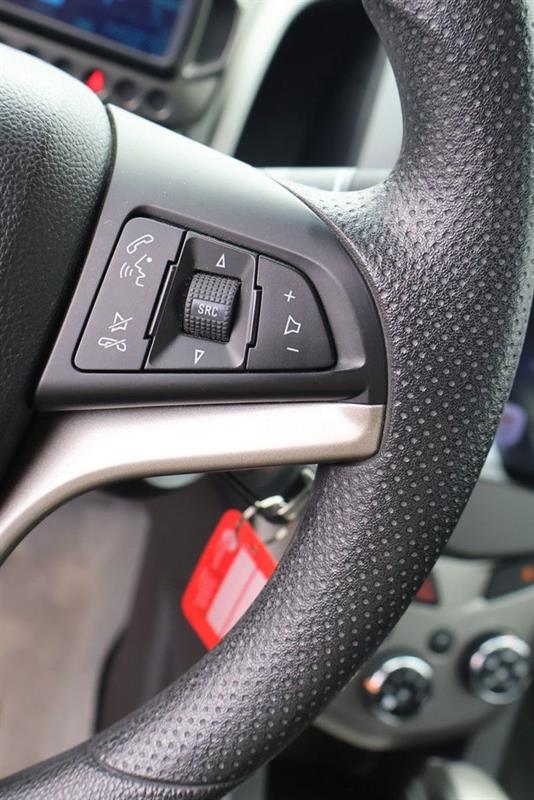 chevrolet Sonic 2013 - 12