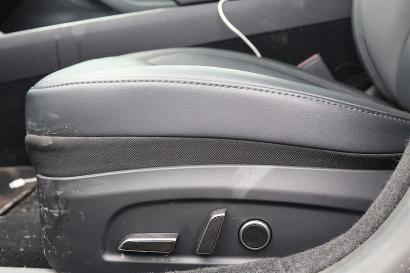 tesla Model 3 2025 - 9