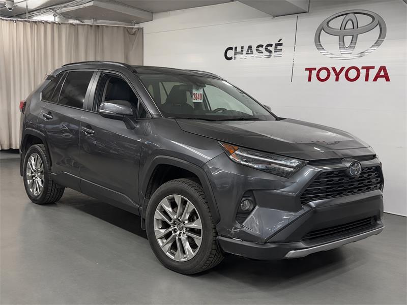 toyota RAV4 2022