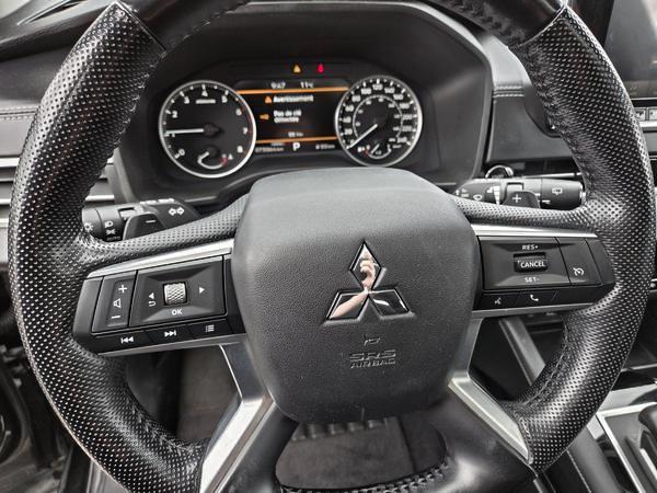 mitsubishi Outlander 2022 - 13