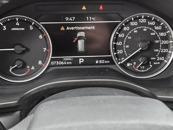 mitsubishi Outlander 2022 - 14