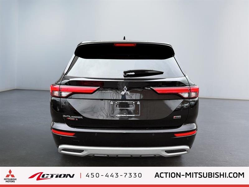 mitsubishi Outlander 2022 - 4