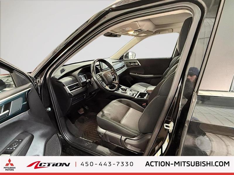 mitsubishi Outlander 2022 - 11