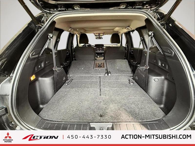 mitsubishi Outlander 2022 - 15