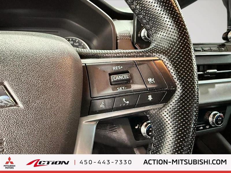 mitsubishi Outlander 2022 - 21
