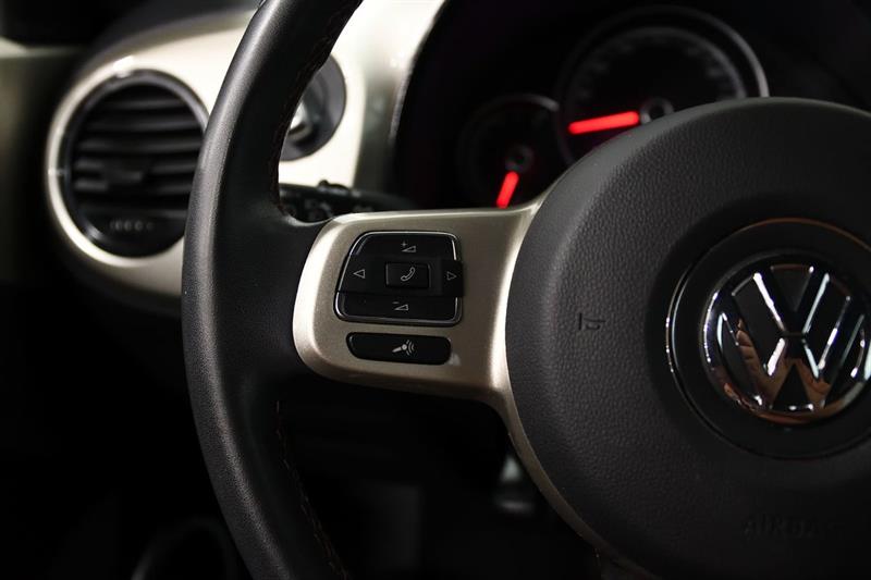 volkswagen Beetle Coupe 2015 - 23