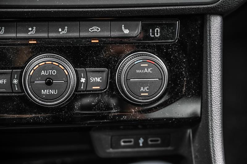 volkswagen Jetta GLI 2023 - 22