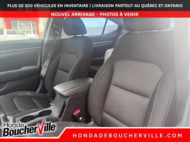 hyundai Elantra 2018 - 21