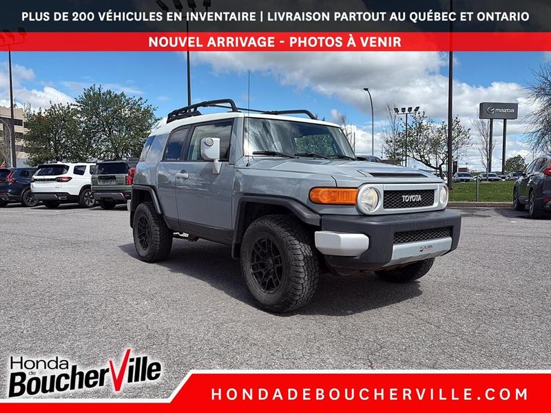 toyota FJ Cruiser 2013 - 11