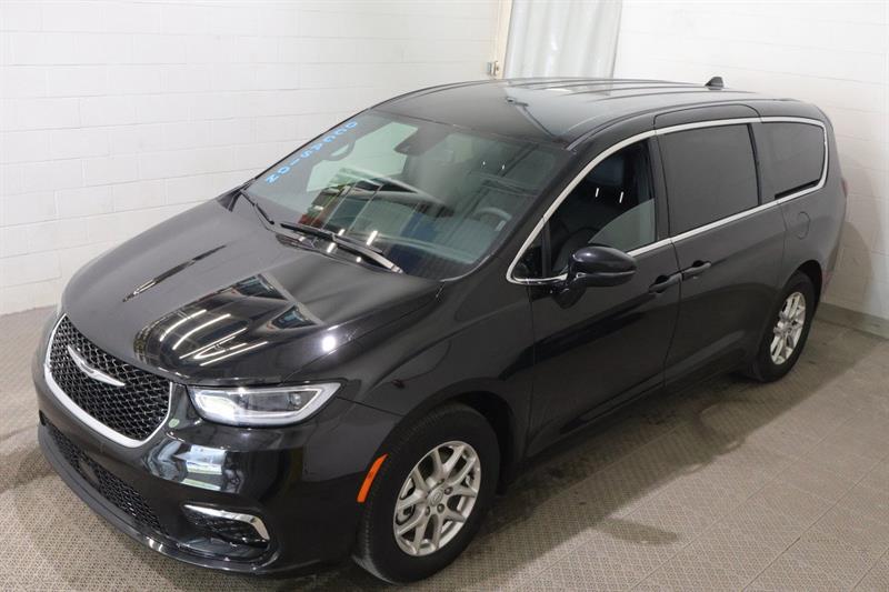 chrysler Pacifica 2025 - 3