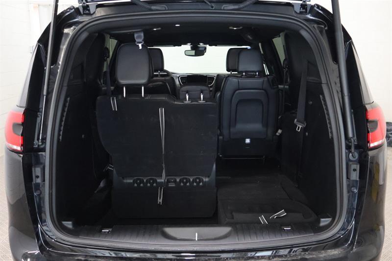 chrysler Pacifica 2025 - 7