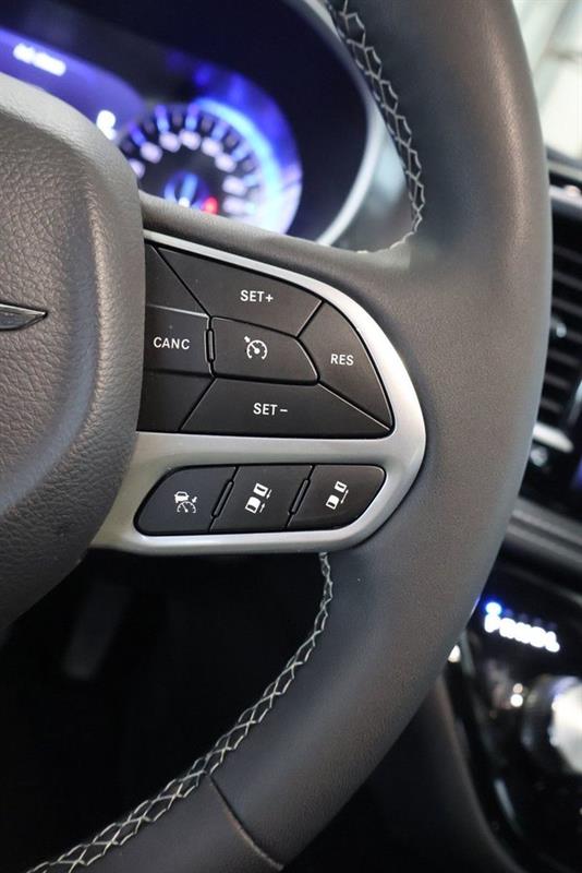 chrysler Pacifica 2025 - 19