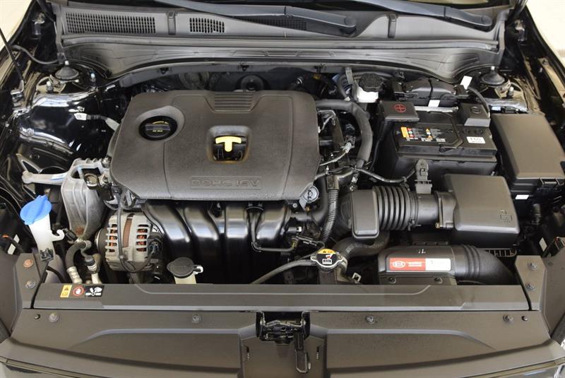 kia Forte5 2021 - 16