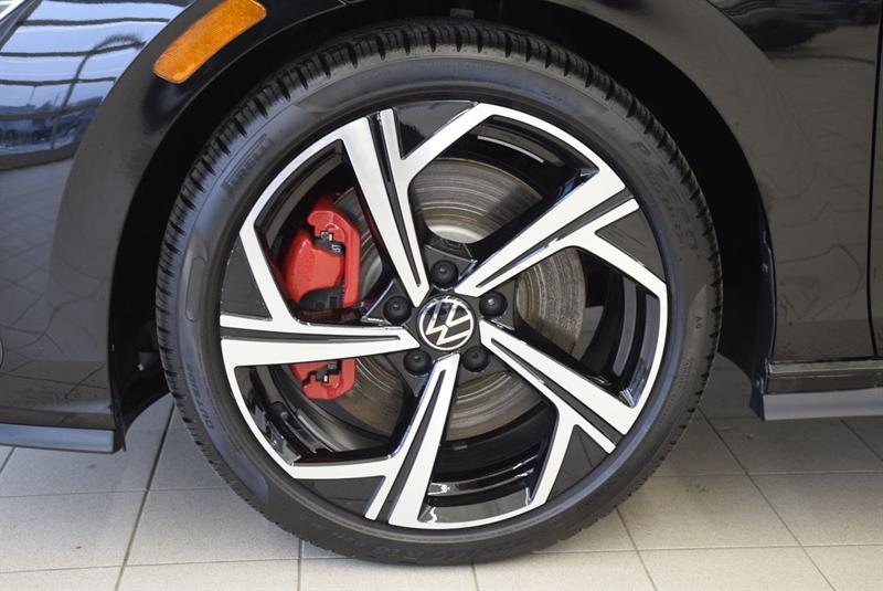 volkswagen Golf GTI 2025 - 6