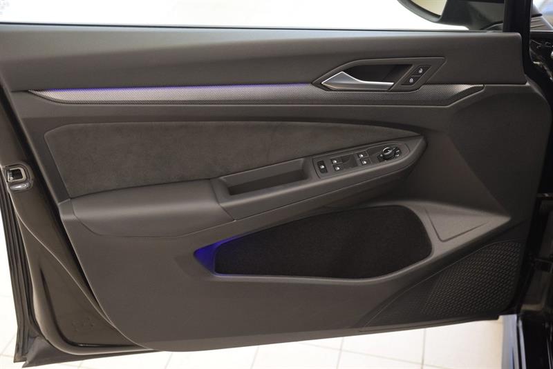 volkswagen Golf GTI 2025 - 19