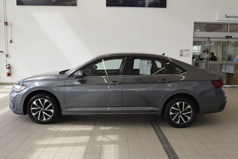 volkswagen Jetta 2022 - 9