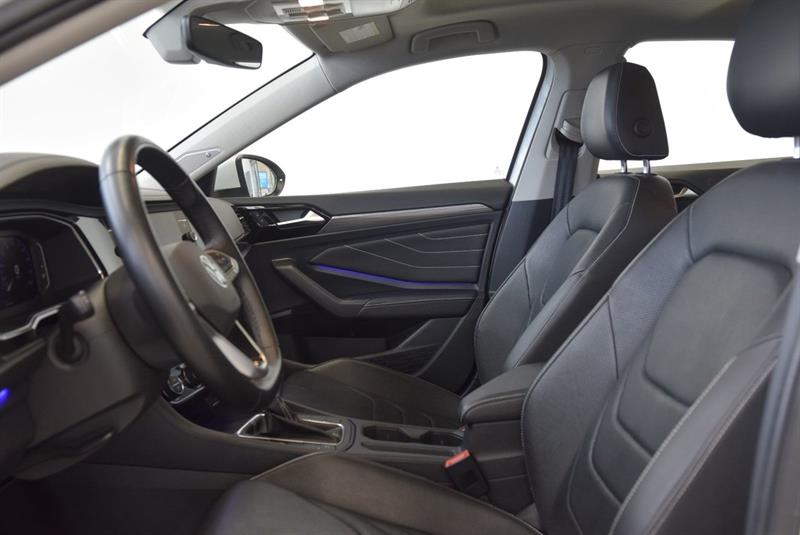 volkswagen Jetta 2022 - 21