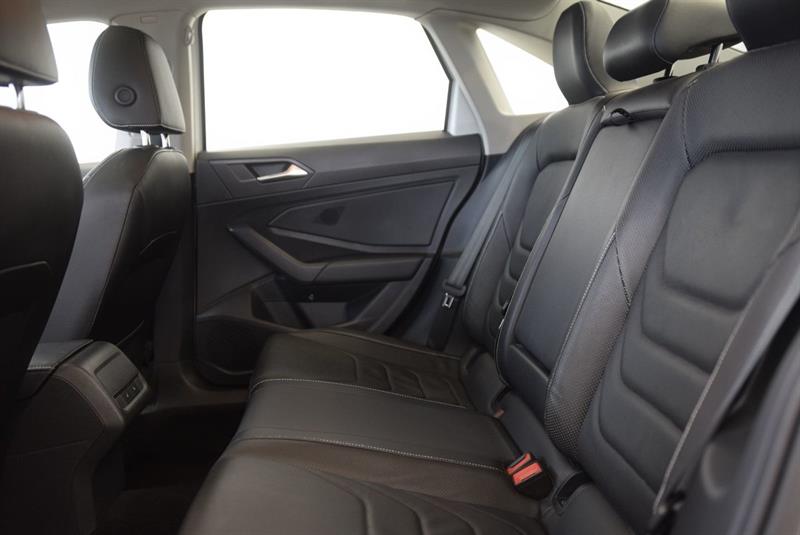 volkswagen Jetta 2022 - 23