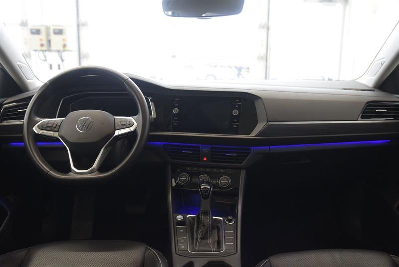 volkswagen Jetta 2022 - 24
