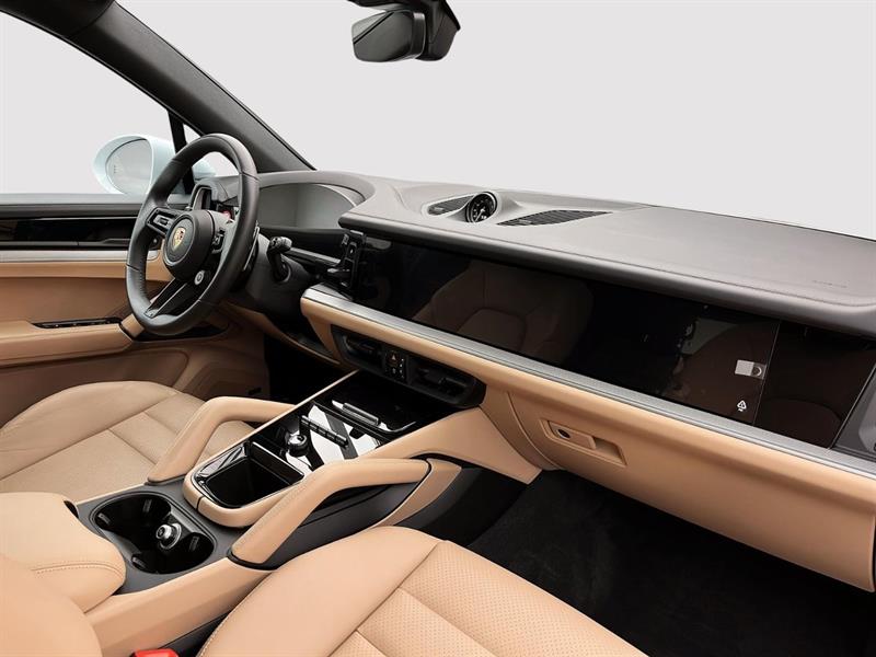 porsche Cayenne 2025 - 24