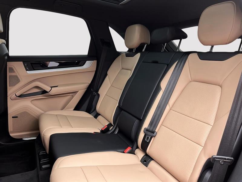 porsche Cayenne 2025 - 27