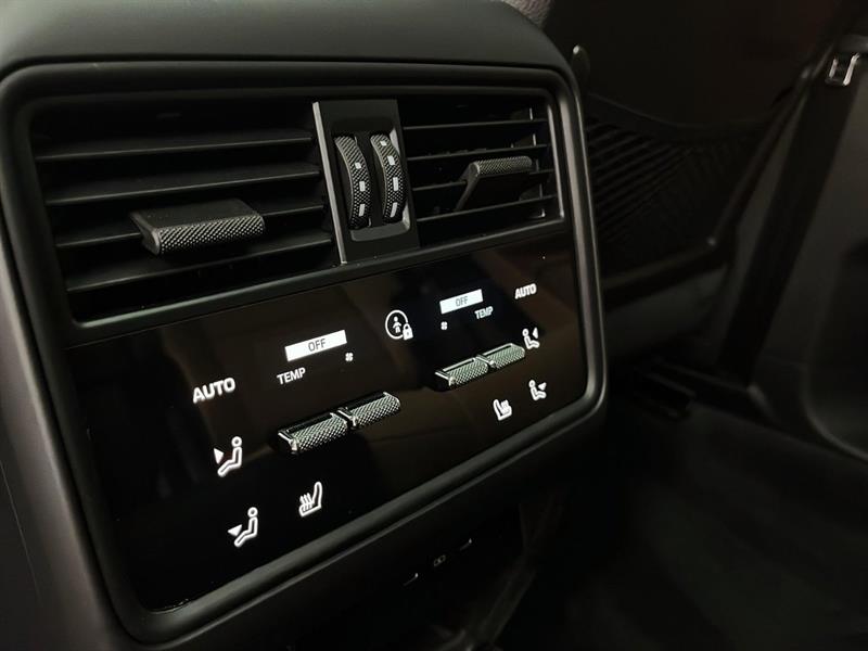 porsche Cayenne 2025 - 28