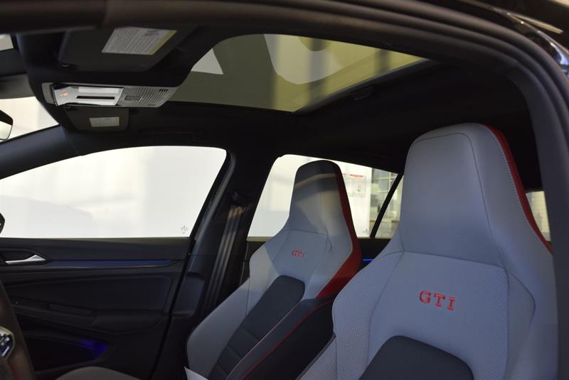 volkswagen Golf GTI 2024 - 10