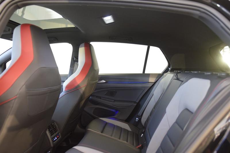 volkswagen Golf GTI 2024 - 21