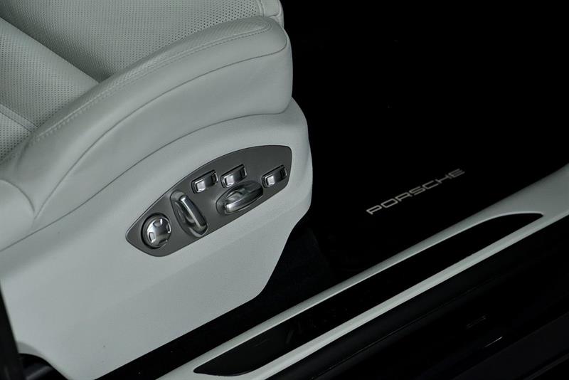 porsche Macan 2022 - 38