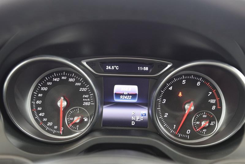mercedes-benz GLA 2019 - 24