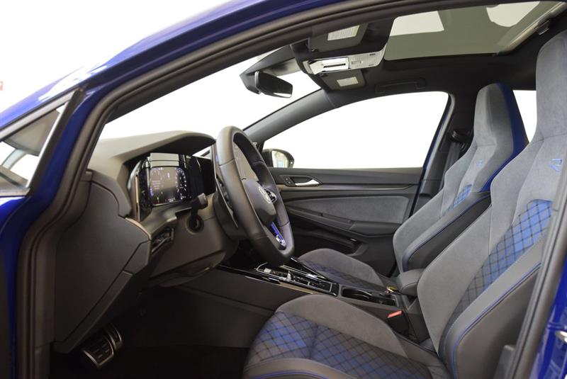 volkswagen Golf R 2025 - 23