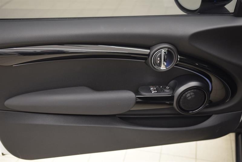 mini 3 Door 2024 - 19