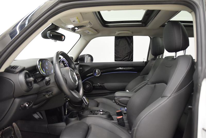 mini 3 Door 2024 - 21
