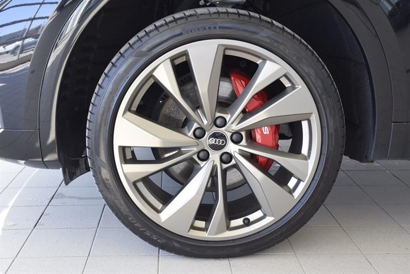 audi SQ5 2024 - 6