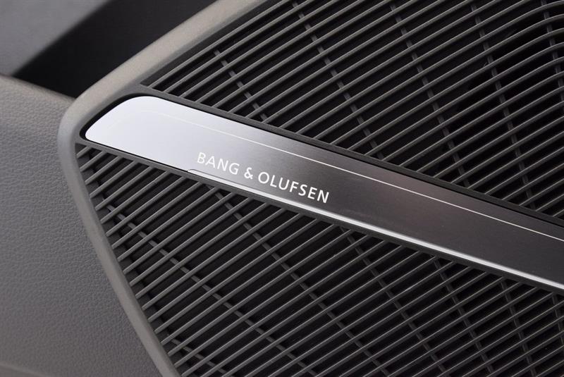 audi SQ5 2024 - 25