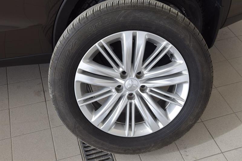 mitsubishi Outlander Plug-In Hybrid 2024 - 7